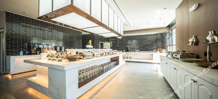 国帆假日酒店(阿勒泰雪都机场店)图片