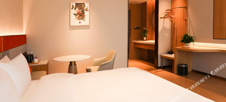 泸县州际洪湖酒店图片