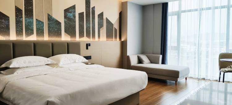 格美酒店(梧州站三祺城店)图片