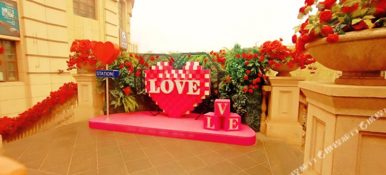 芭提雅电影民宿(青岛鲁邦风情街店)图片