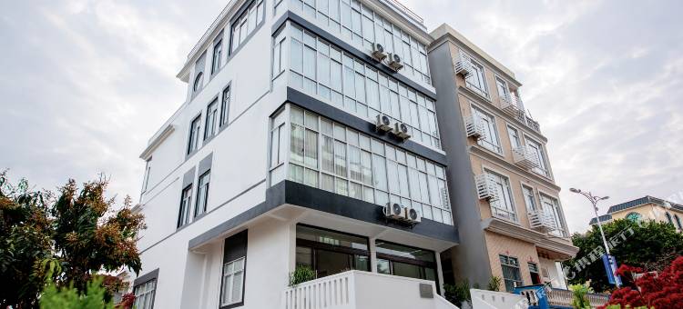 湄洲岛八月民宿(妈祖祖庙莲池澳沙滩店)图片