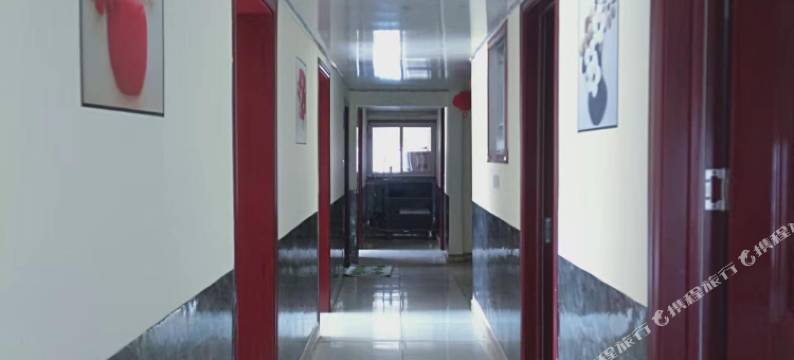 青岛幸福楼旅馆图片