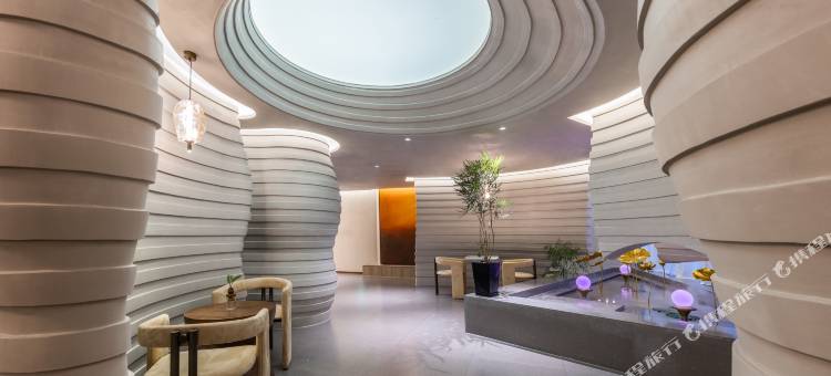 佛山金沙洲万达金铂天地佑约酒店图片