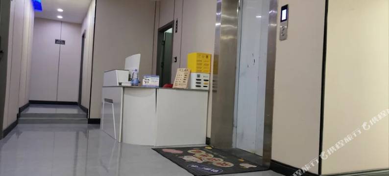 季沫影视公寓(湖南涉外经济学院南门店)图片