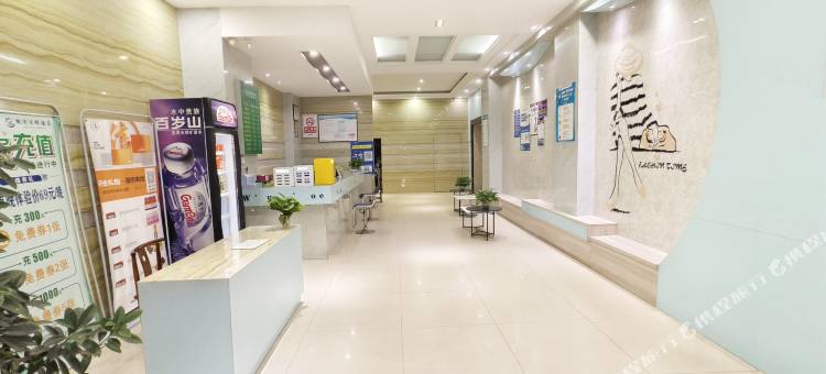 微速酒店(信丰火车站店)图片