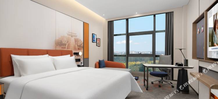 开封清明上河园希尔顿欢朋酒店图片