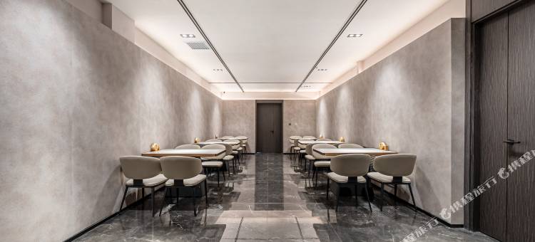 季枫国际酒店(呼伦贝尔古城店)图片