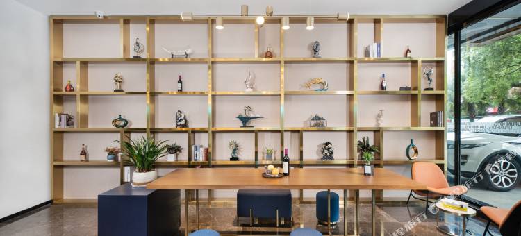 优范Light酒店(玉林国际会展中心云天文化城店)图片