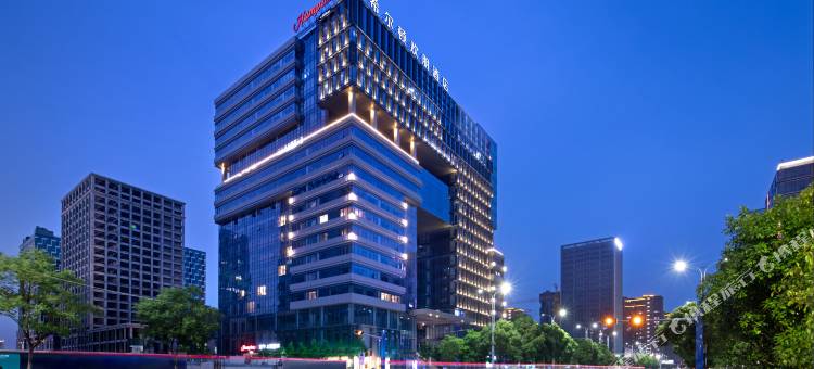 苏州吴江东太湖希尔顿欢朋酒店图片