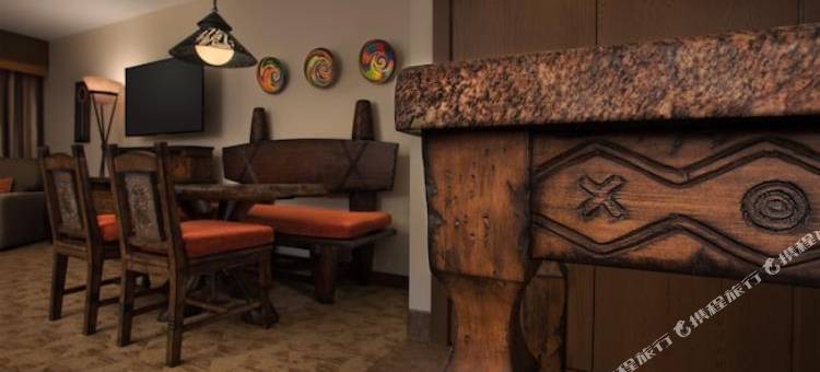 迪斯尼动物王国别墅-詹布楼(Disney's Animal Kingdom Villas - Jambo House)图片