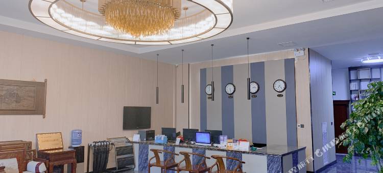 和汇智能酒店(漯河高铁西站店)图片