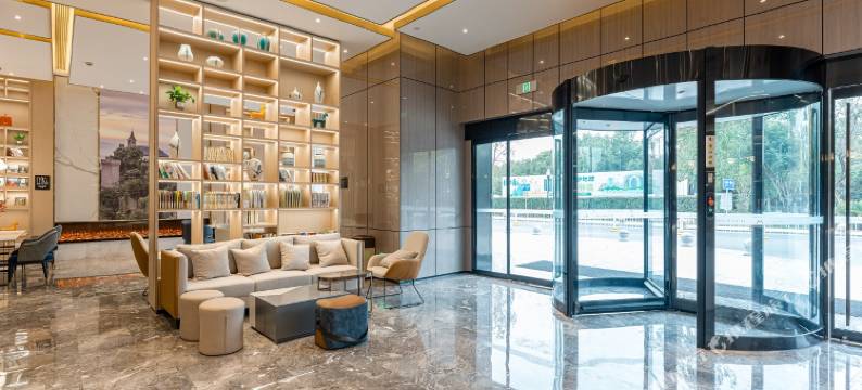 湖州行政中心太湖路亚朵酒店图片