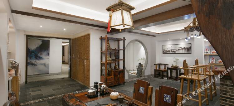 品悦酒店(长沙喜盈门范城雨花区政府地铁站店)图片