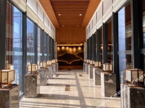 建德景澜新安江宿度假酒店