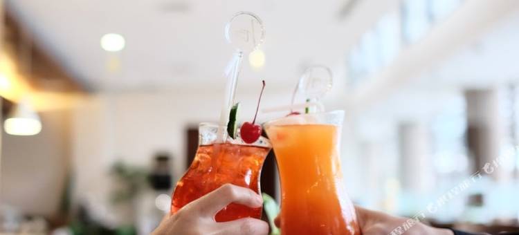 拉图瑟朗最终地平线酒店(Horison Ultima Ratu Serang)图片