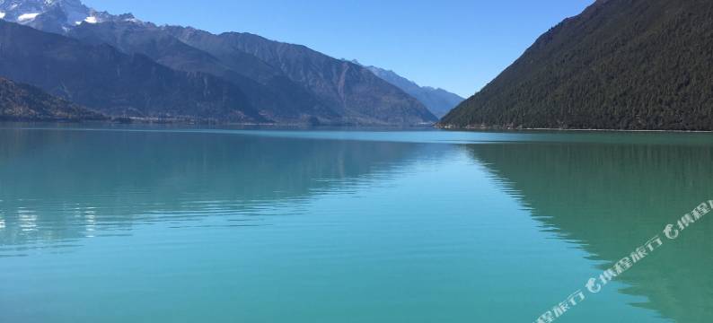 巴松措一品香旅馆图片