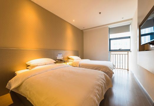 Hua Ya Hotel (Guangrao Quanfu Yuan)Hotel Overview