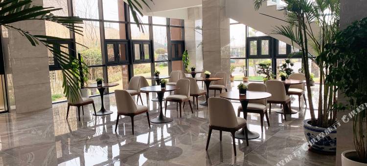 蒙阴崮山河酒店图片