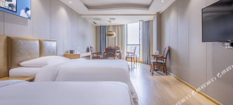 长沙绿草地精品酒店(钢材大市场中信广场地铁站店)图片