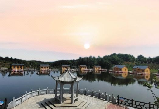 Chongyang Xizhuang Resort Hotel Overview