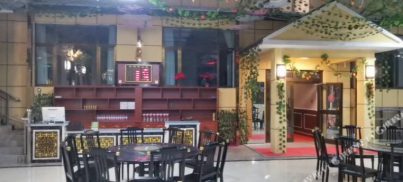 祁连麒麟山庄图片