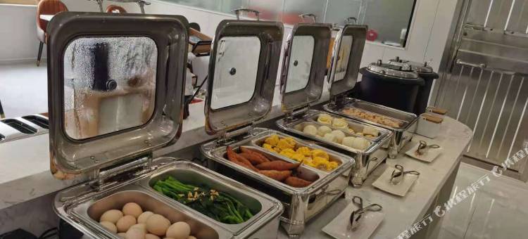 柏曼酒店(韶关百年东街风采楼店)图片