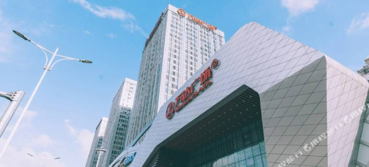 台州青春电竞酒店(万达广场店)图片