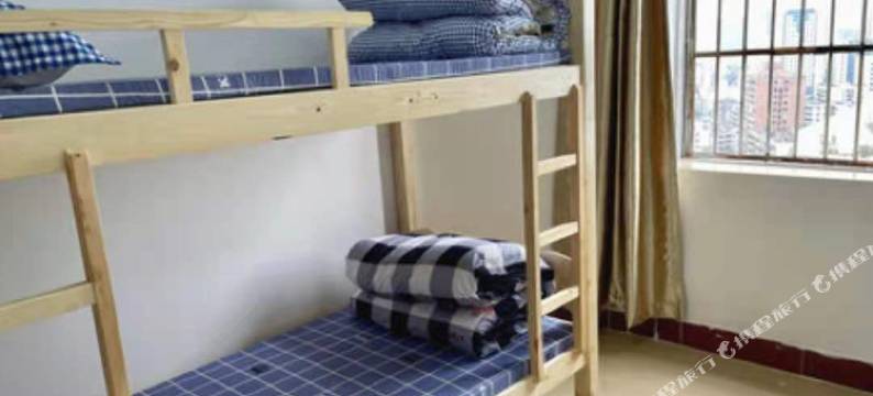 海口漫时光青旅民宿(海口市第九中学店)图片