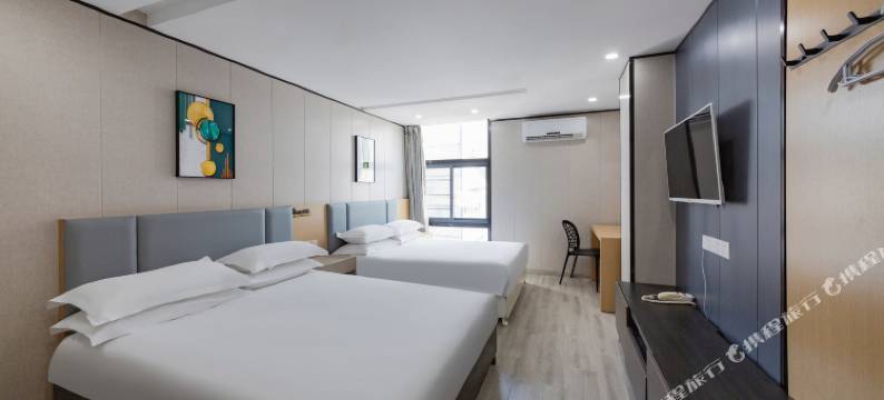 乌托邦快捷酒店(南京仙林中心地铁站金鹰湖滨天地店)图片