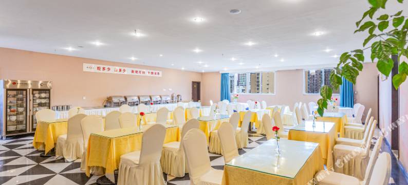 阳光假日酒店(西昌旅游集散中心店)图片