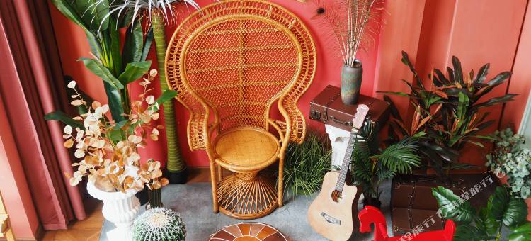 自贡悦己民宿(华商国际城店)图片