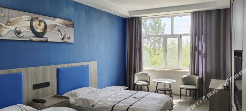 格尔木俊财商务酒店图片