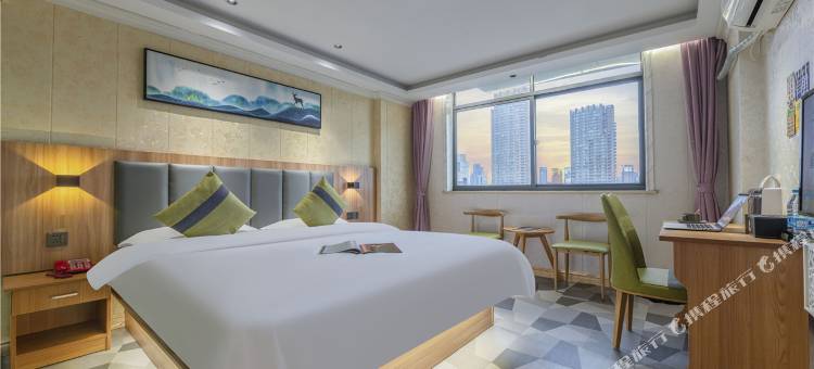 逸宿轻居酒店(宁波天一广场城隍庙店)图片