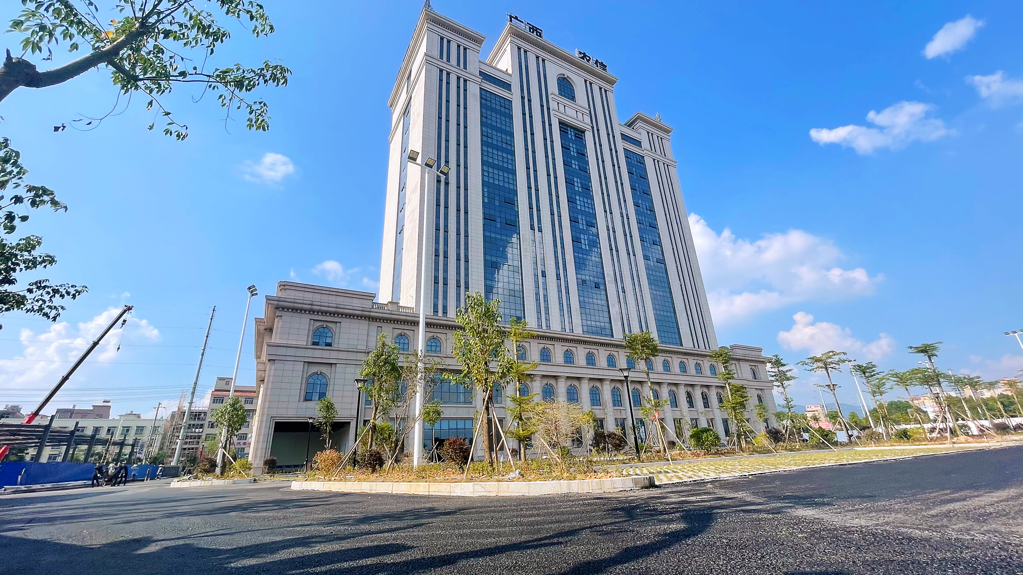 Babala Hotel Over view