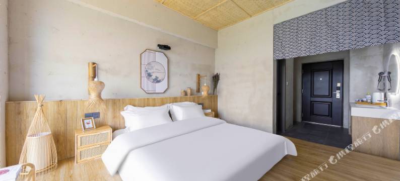 郦笙电竞电影酒店(吾悦广场店)图片