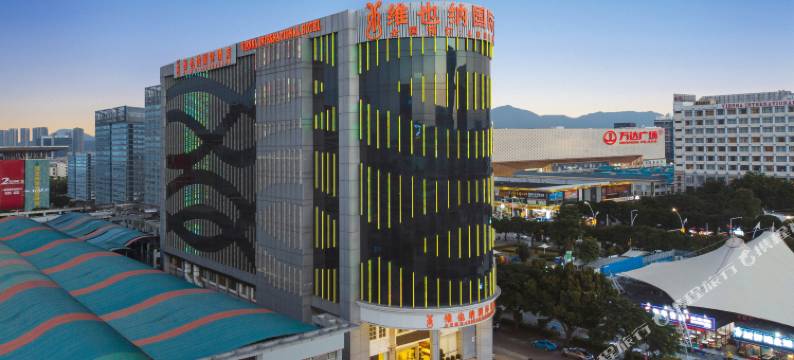 维也纳国际酒店(深圳华南城万达广场店)图片