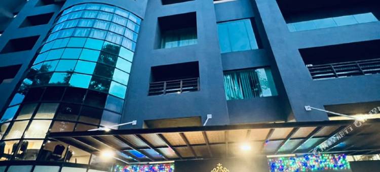 千百家雄伟 13 号酒店(Cempaka Hotel By Majestic 13)图片