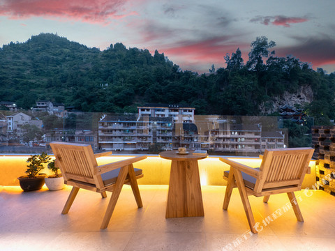 镇远叙旧·入影观景客栈