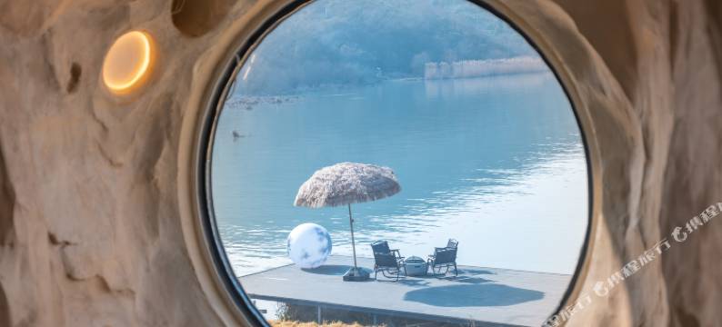 and green和绿综合材料设计师一线湖景民宿(太湖西山店)图片