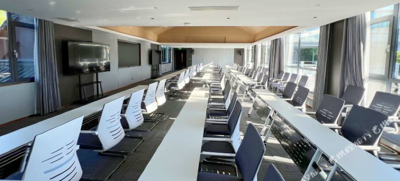 曲阜水玲珑酒店(蓼河公园店)图片