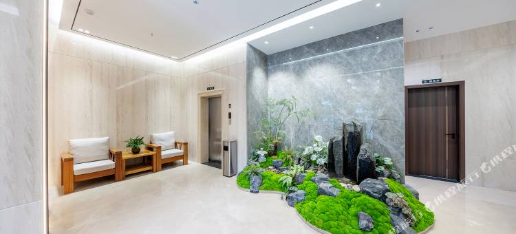 云曼智能酒店(祥云高铁站玉波湿地公园店)图片