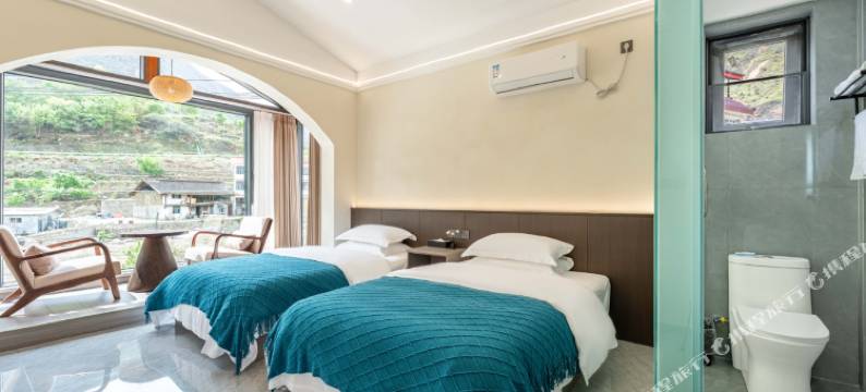 泸定云雅民宿(大渡河店)图片