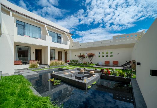 大理泊岚云海设计师美宿（洱海生态廊道龙龛码头店）外景图