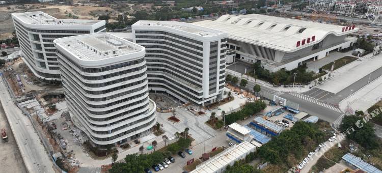 花季酒店(莆田动车站国投城市广场店)图片