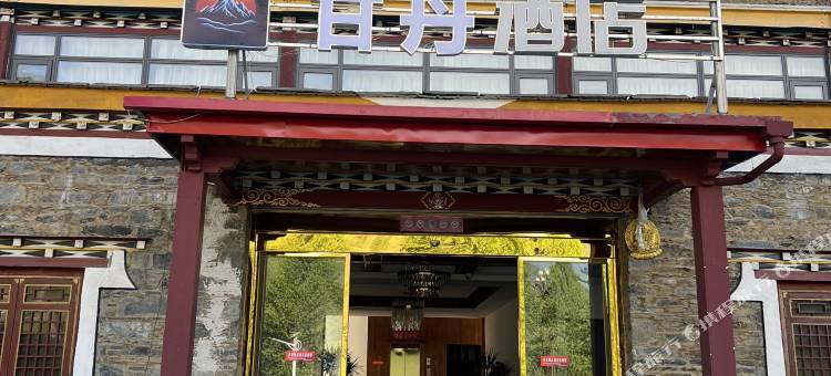 甲根坝甘丹酒店图片