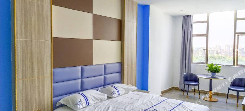 华庭精品公寓图片