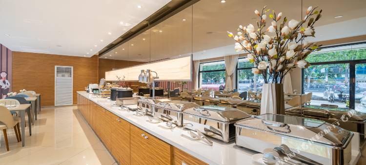 白玉兰酒店(徐州金鹰苏堤路地铁站店)图片