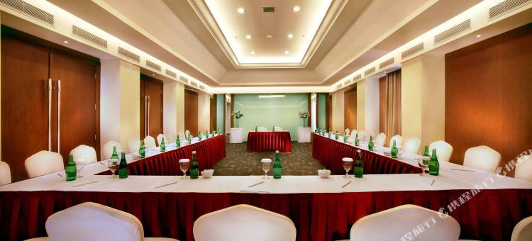 大祖里BSD酒店(Grand Zuri BSD City)图片