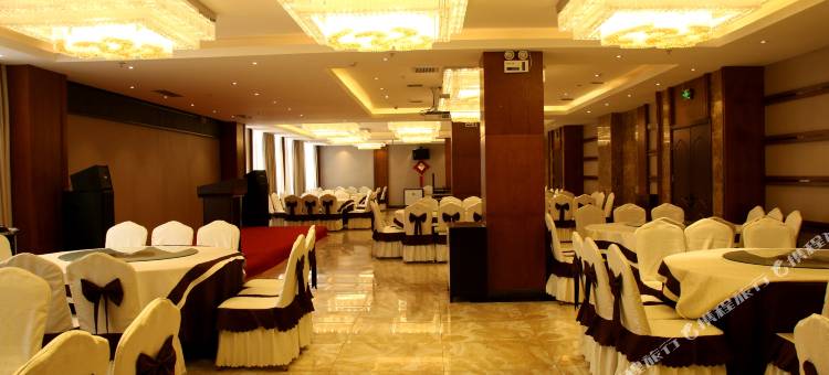 彝良枫叶大酒店图片