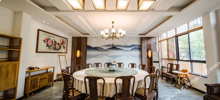 龙章度假酒店(窑湖小镇店)图片
